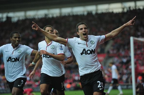 SOUTHAMPTON, ENGLAND - SEPTEMBER 02: Robin Van Persie of Manchester United celebrates the winning goal during the Barclays Premier League match between Southampton and Manchestrer United at St Mary's Stadium